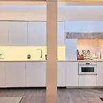 Apartmán Ground Floor With Private Patio And Ac *