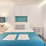 Ground Floor With Private Patio And Ac Apartmán Lisboa