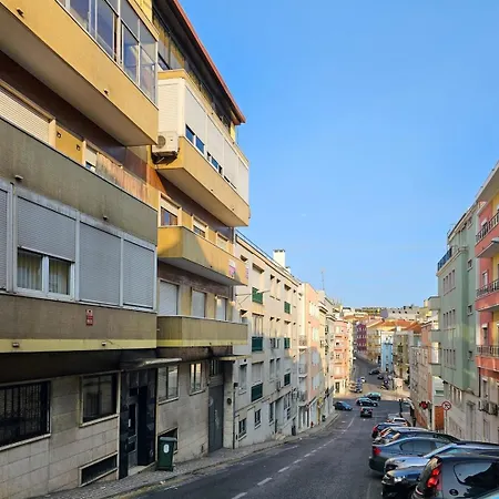 Apartment Ground Floor With Private Patio And Ac *