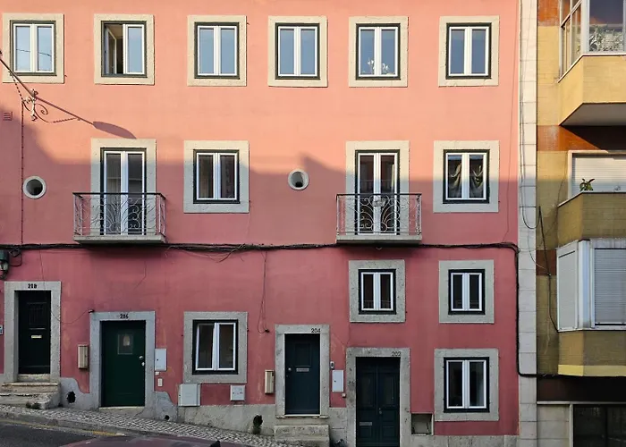 Apartment Ground Floor With Private Patio And Ac