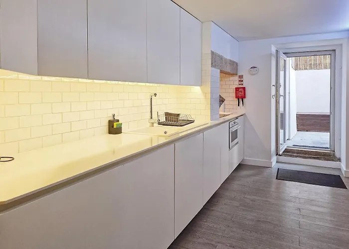 Apartment Ground Floor With Private Patio And Ac